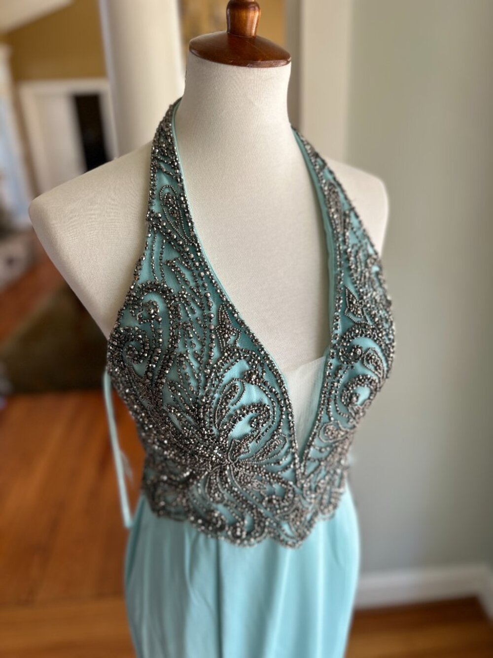 NWT Colette by Mon Cheri Aqua Beaded Prom Gown Style 8065CL - Size 4 - Picture 3 of 10